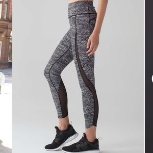 Lululemon pace perfect 7/8 tight